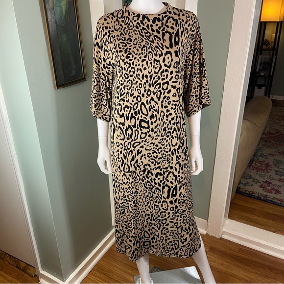 Chico's Sz 2 Leopard Dress Cheetah Midi Shift Animal Print 12/14 - Picture 2 of 13